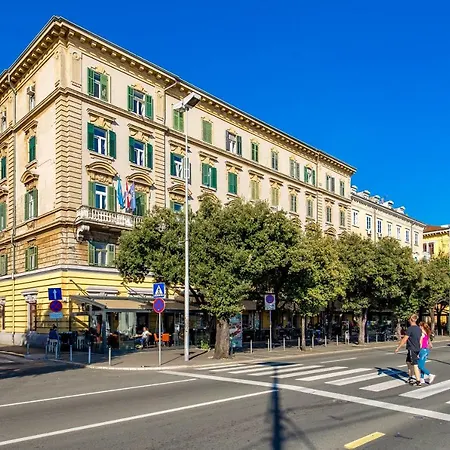 Bella * Rijeka